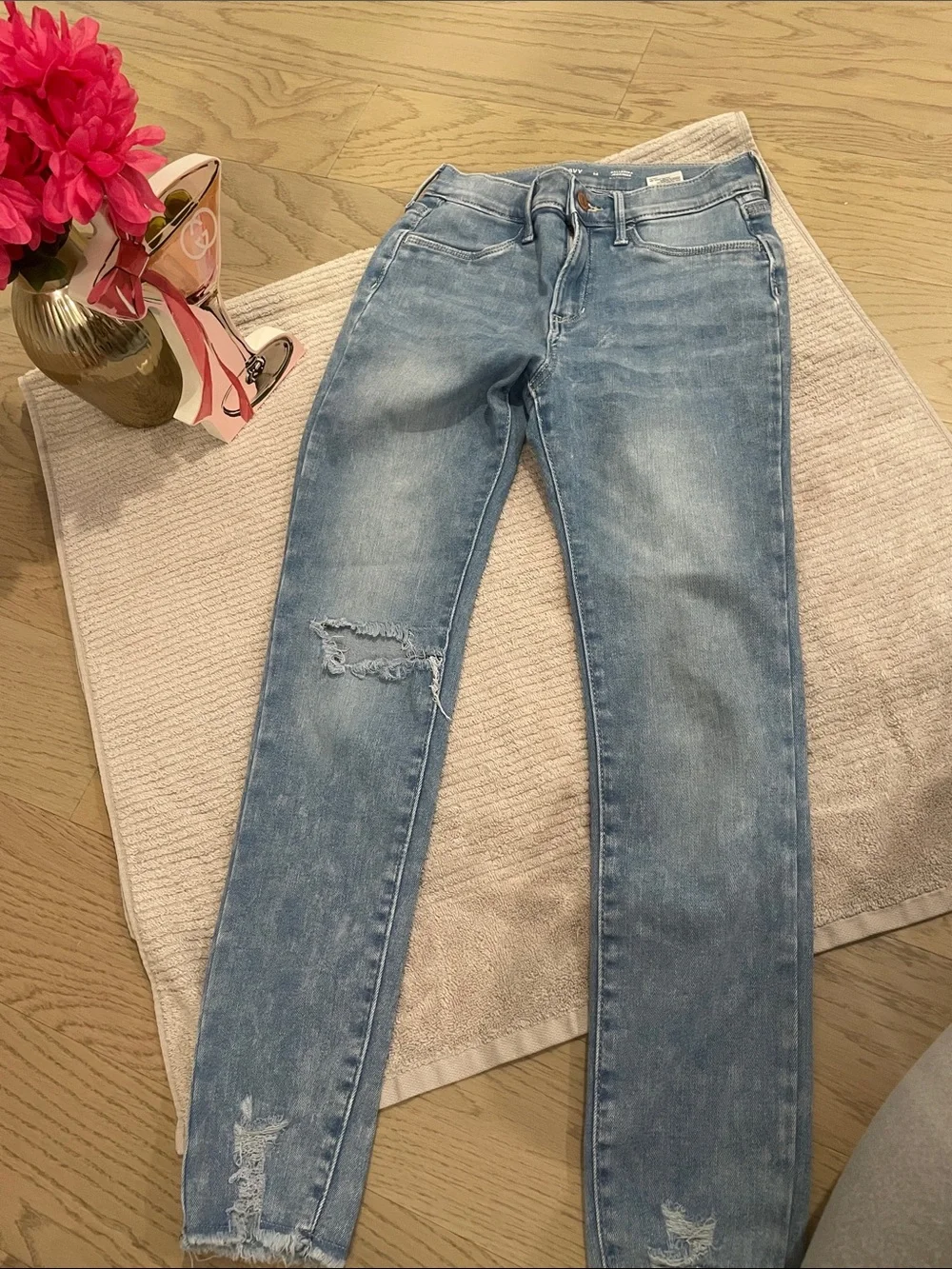 Old Navy Light Blue Distressed Kids Jeans